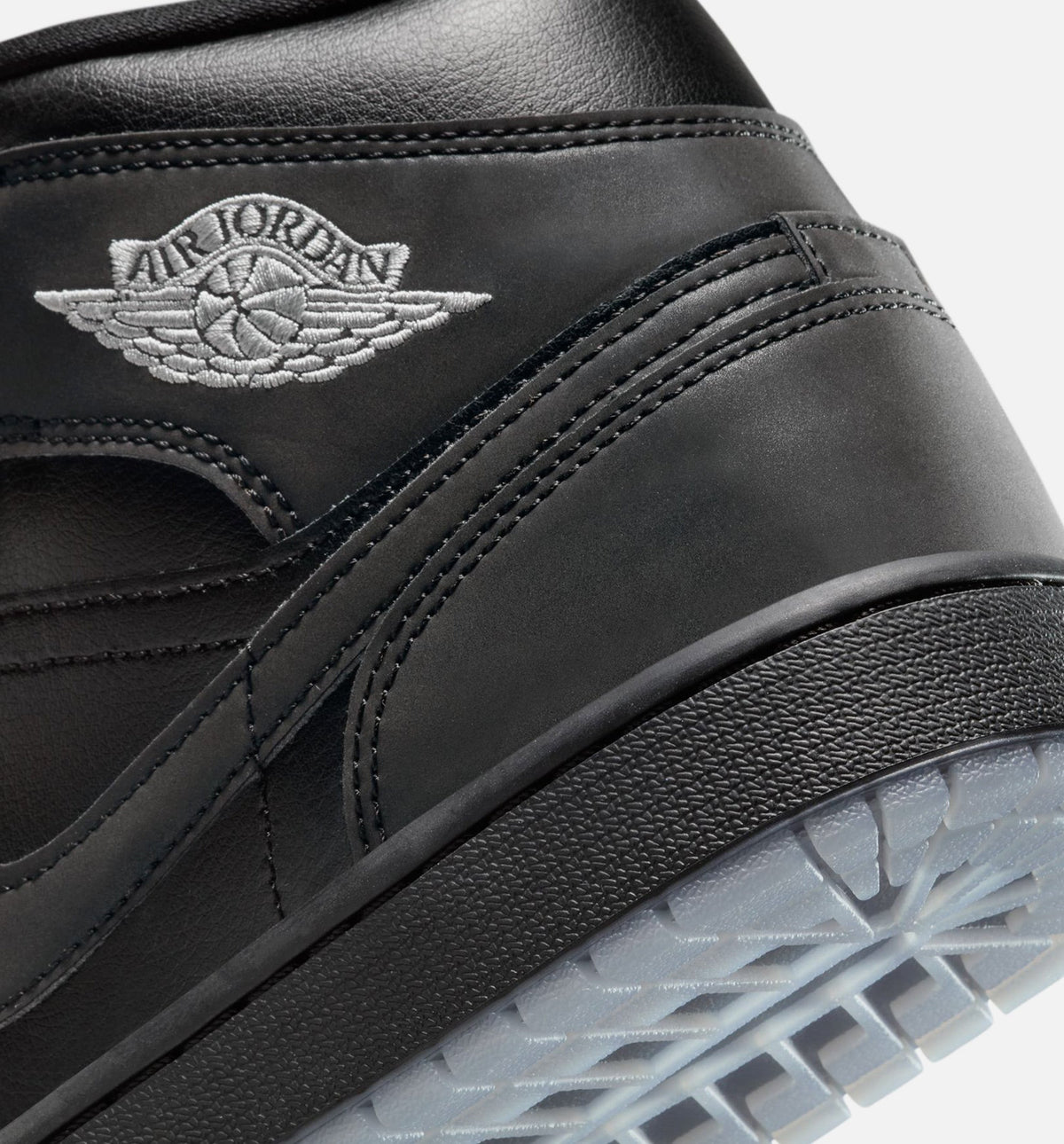 Air Jordan 1 Mid SE Men's Lifestyle Shoes - Black Grey